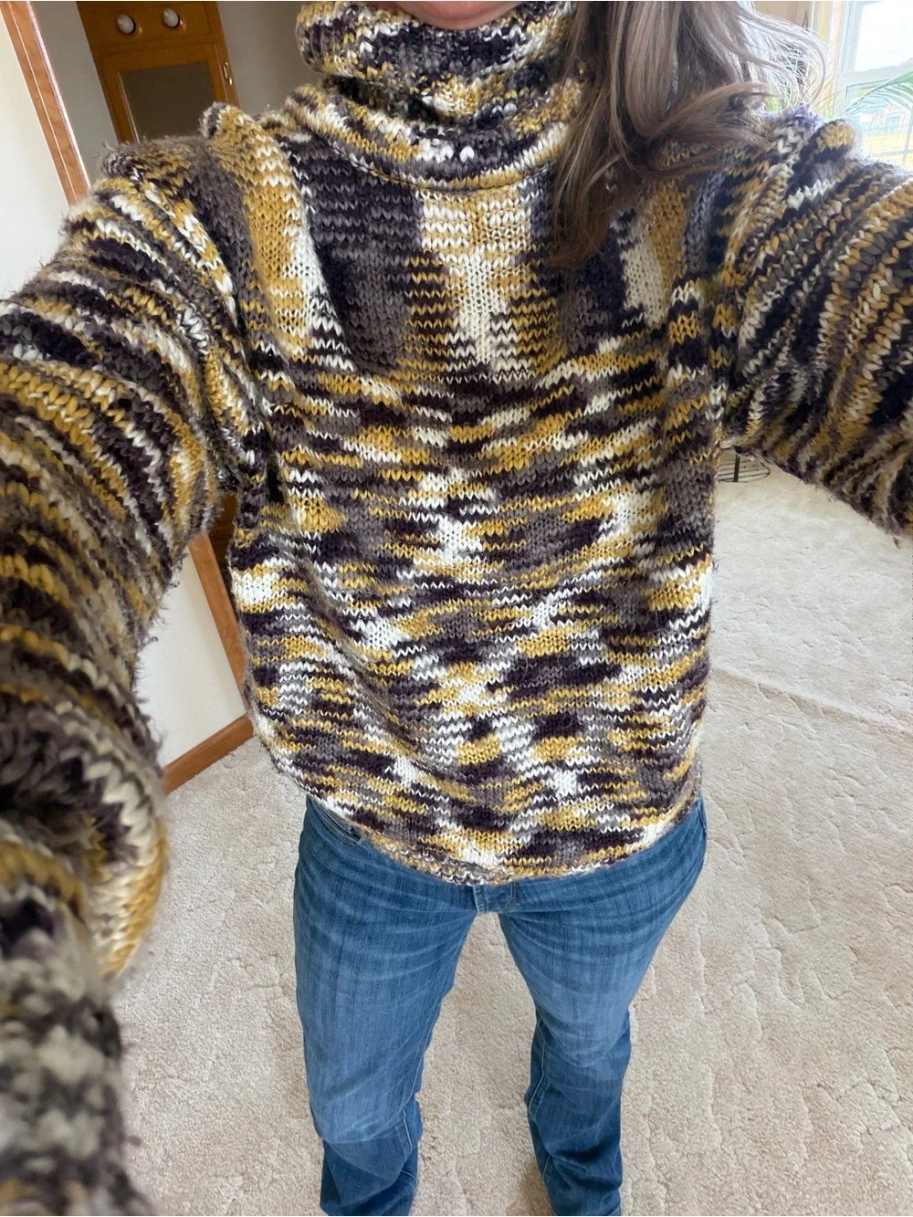 Snap Multicolor Knit Turtleneck Sweater in Mustard, Black & Cream